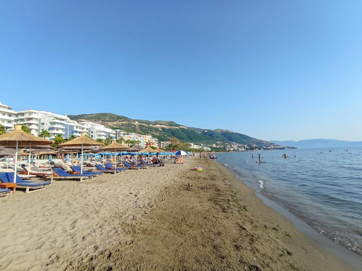 Trea Accomodations - Port Side Vlorë Exteriör bild