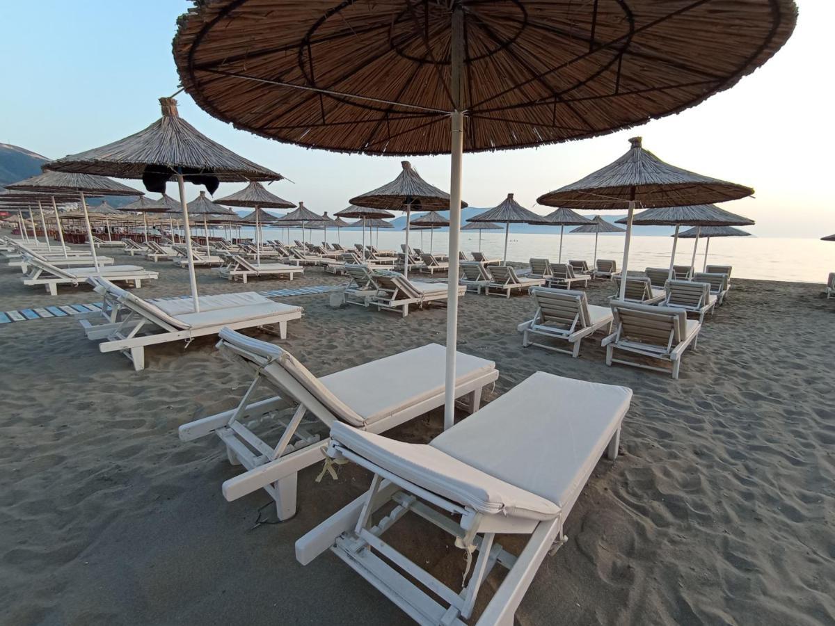 Trea Accomodations - Port Side Vlorë Exteriör bild